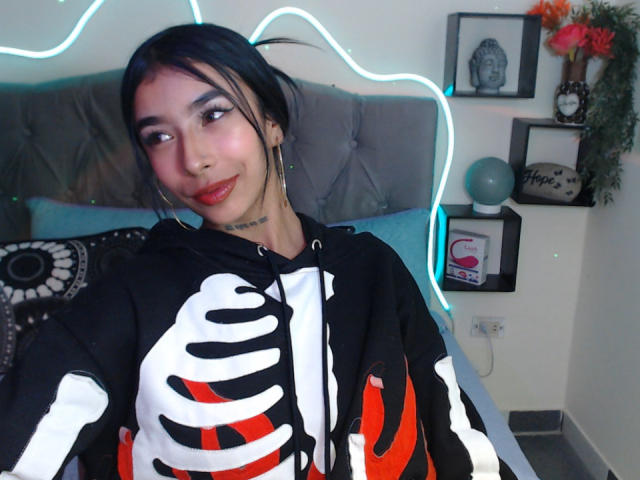 MaddyParker - Live porn &amp; sex cam - 25145657