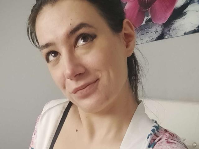 JuliaHuntis - Live sex cam - 25146309