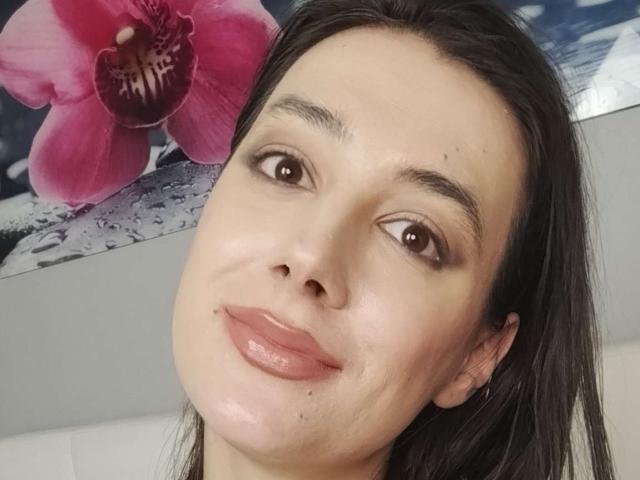 JuliaHuntis - Live sexe cam - 25146337