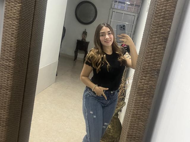 SharonKlart - Live porn &amp; sex cam - 25148645
