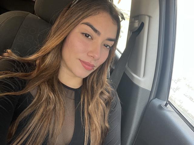 SharonKlart - פורנו בשידור חי ומצלמת סקס - 25148681