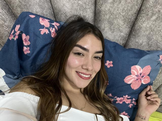 SharonKlart - Live porn &amp; sex cam - 25148805