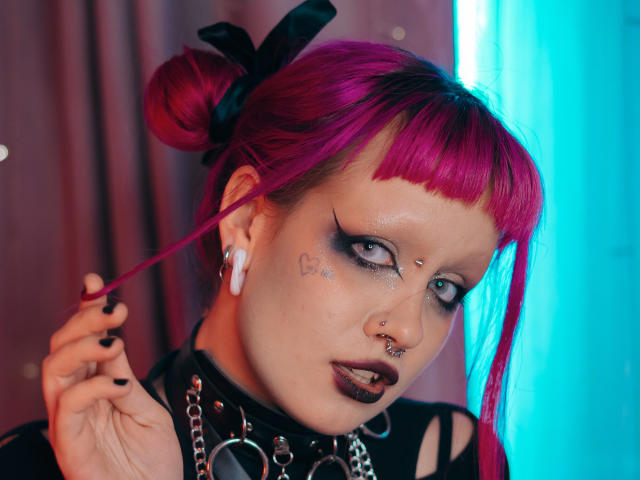 EnikaLove - Live porno og sexkamera - 25149257