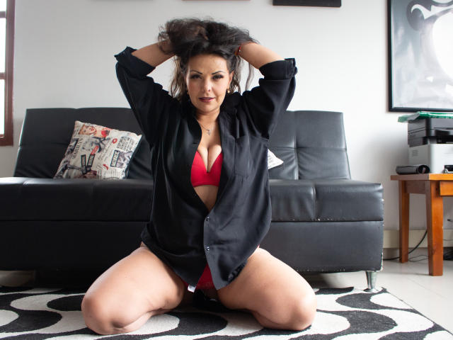 MelissaTheas - Live sex cam - 25149377