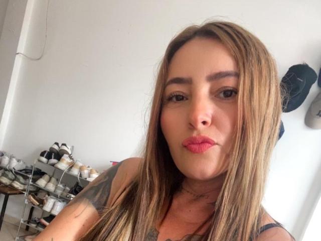 EvaDuque - Live porn &amp; sex cam - 25152977