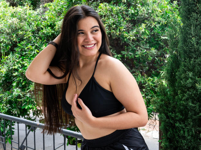 CamilaSofiia - Camera khiêu dâm &amp; quyến rũ trực tiếp - 25152989