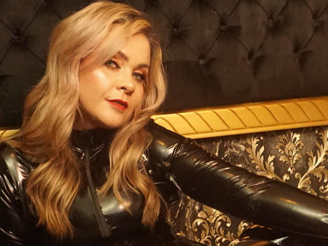 VictoriiaGray - Live porn &amp; sex cam - 25155169