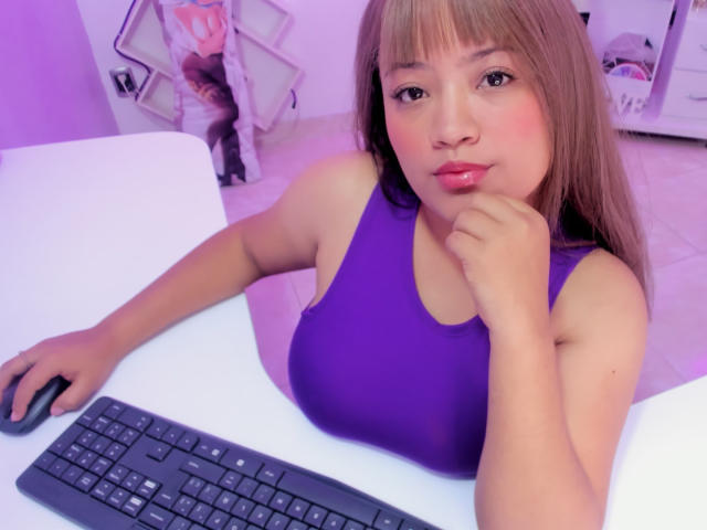 JulietaDuval - Live Sex Cam - 25159653