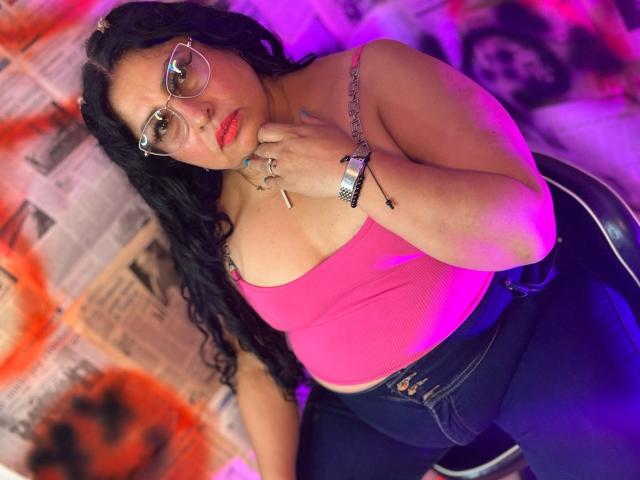 Keyla69Hot - ライブポルノ&amp;セックスカム - 25161573