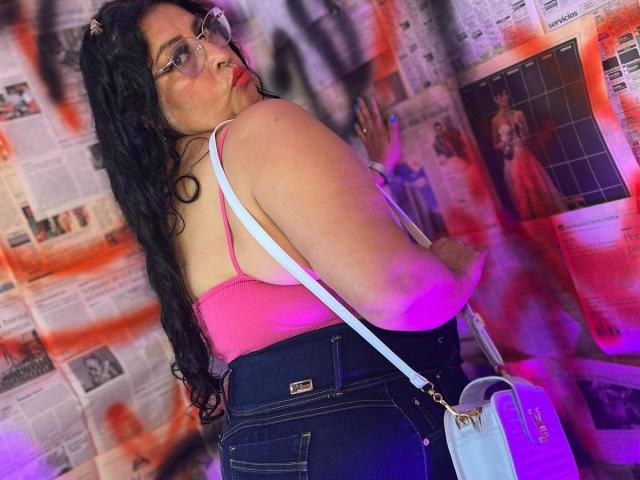 Keyla69Hot - פורנו בשידור חי ומצלמת סקס - 25161685