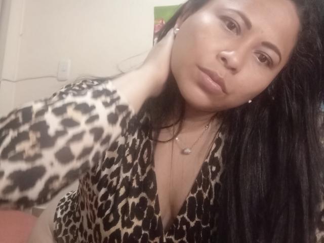 PamelaMarttin - Porno na żywo i seks kamera - 25167537