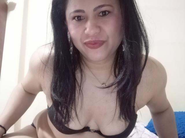 PamelaMarttin - ライブポルノ&amp;セックスカム - 25167549