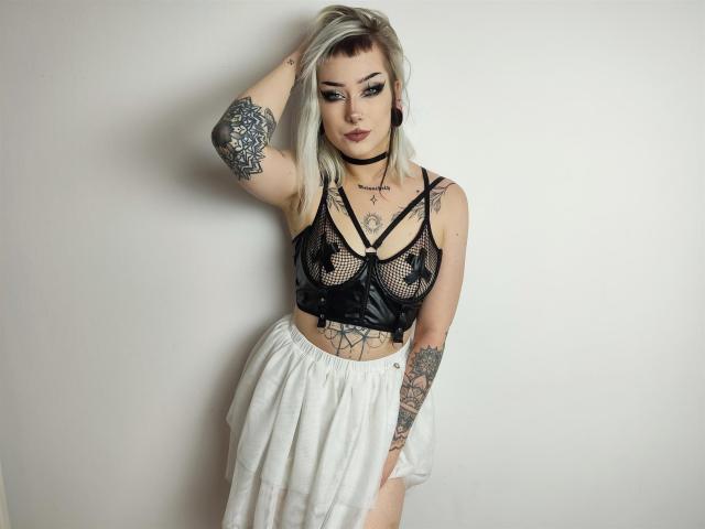 VivianDominant - Sexe cam en vivo - 25174501