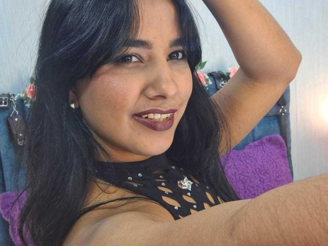 MariamLara - Porno na żywo i seks kamera - 25174841