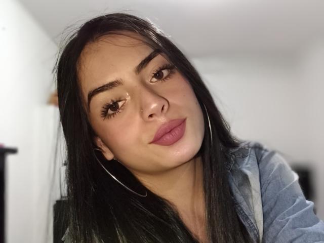 EmaRosee - Live porn &amp; sex cam - 25175249