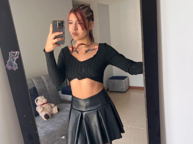 KhalyaThomson - Live porn &amp; sex cam - 25176593