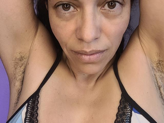 LucciLove - Live porn &amp; sex cam - 25177769