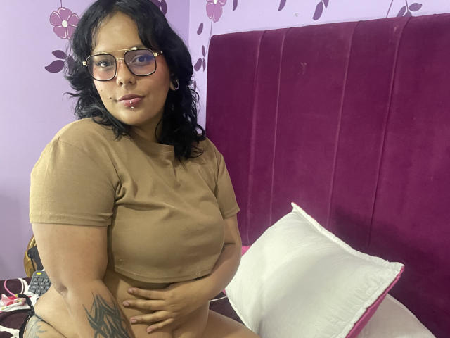 ScarlethSexy69 - Live porn &amp; sex cam - 25178173