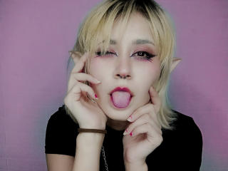 AlexaLexie - Live porn &amp; sex cam - 25184521