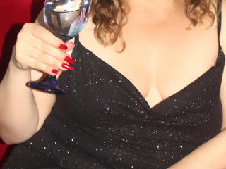 PriscillaHotMature - Live porn &amp; sex cam - 25185445