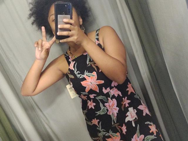 MeganWlliams - Live porn &amp; sex cam - 25186425