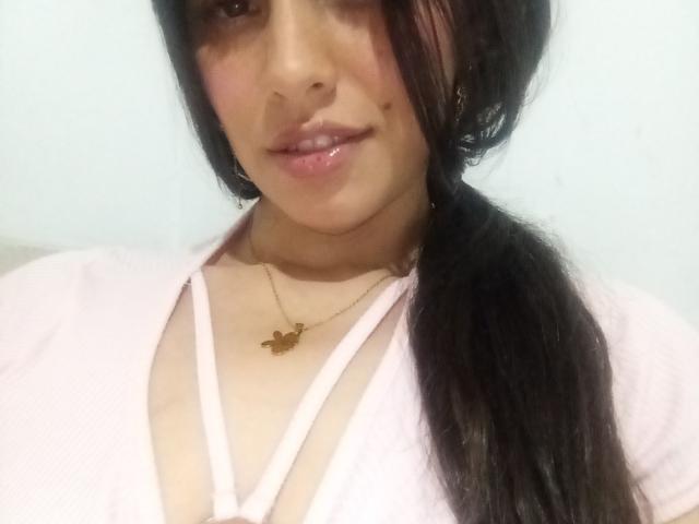 MadissonFontaine - сексуальная веб-камера в реальном времени - 25186549