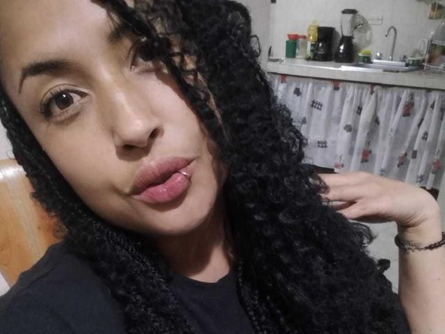 MirandaDreams - Live porn &amp; sex cam - 25187973