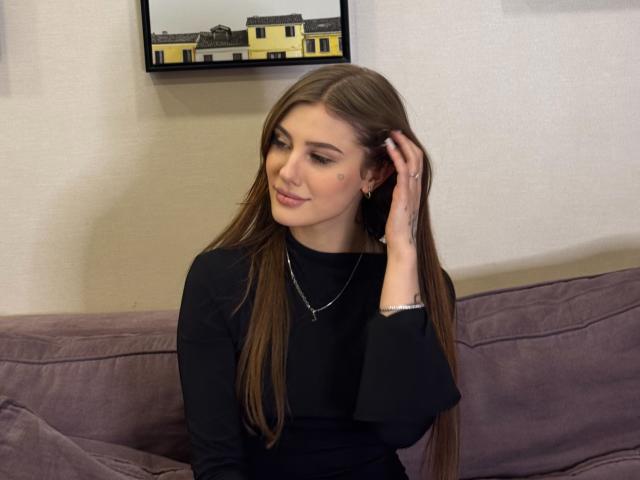 SensualMila - ライブポルノ&amp;セックスカム - 25189453