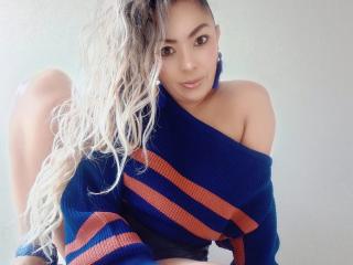 KarenCurlyHair - Live porn &amp; sex cam - 25192109