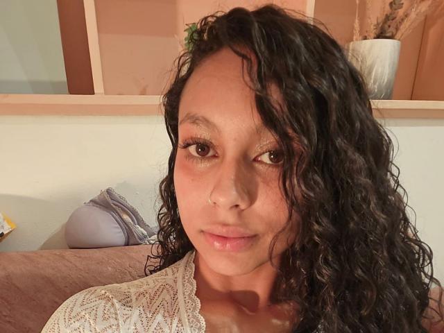 VelvetAmara - Live porn &amp; sex cam - 25192293