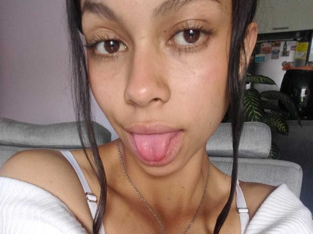 VelvetAmara - Live porn &amp; sex cam - 25192313