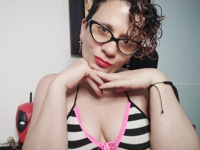 DaneshkaNaughty - Live porn &amp; sex cam - 25193457