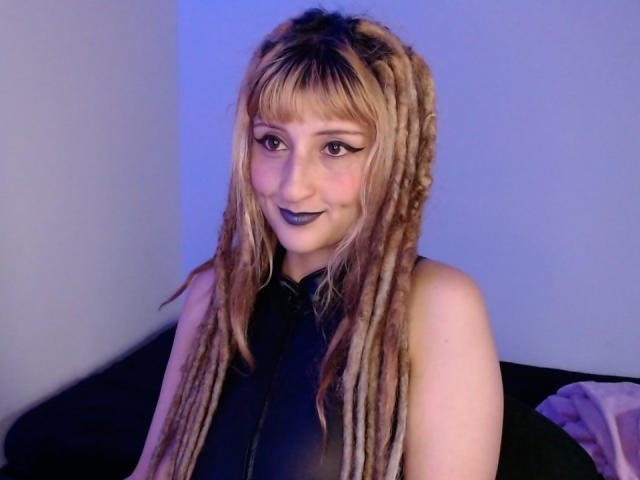 IsisDark - Live porn &amp; sex cam - 25193577
