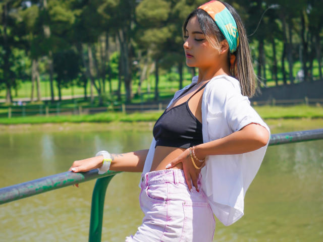 CloeesSuarez - Sexe cam en vivo - 25193749