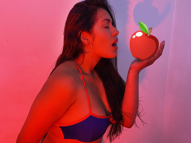 ArianithaXox - Élő pornó és szexkamera - 25195129