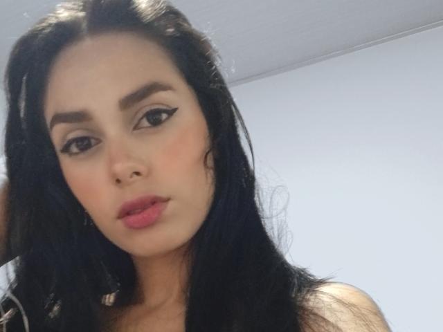 AnaisHilton - Élő pornó és szexkamera - 25204633