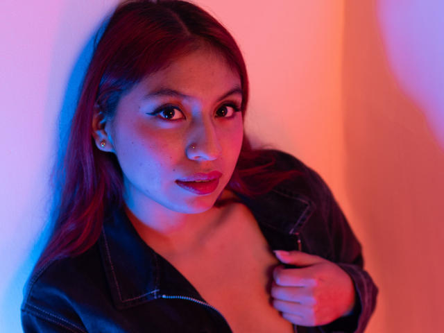 ZoeBlack - Live porn &amp; sex cam - 25207025