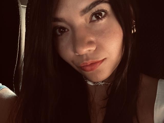 SofieWhite - Live porn &amp; sex cam - 25208745