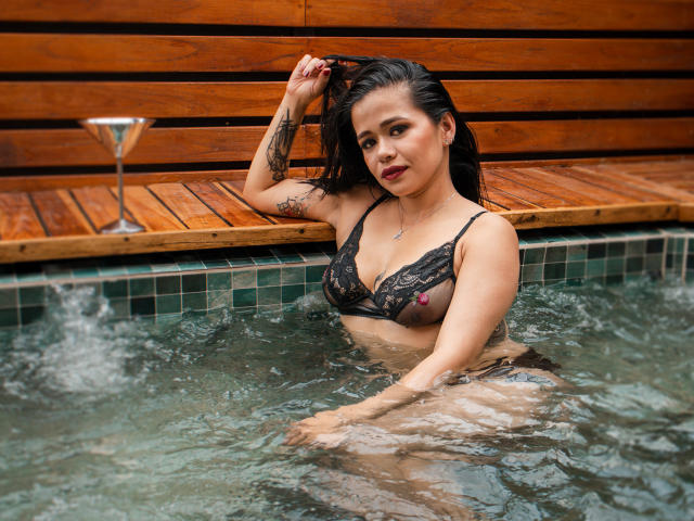 MistressVictoriaa - Sexe cam en vivo - 25210797