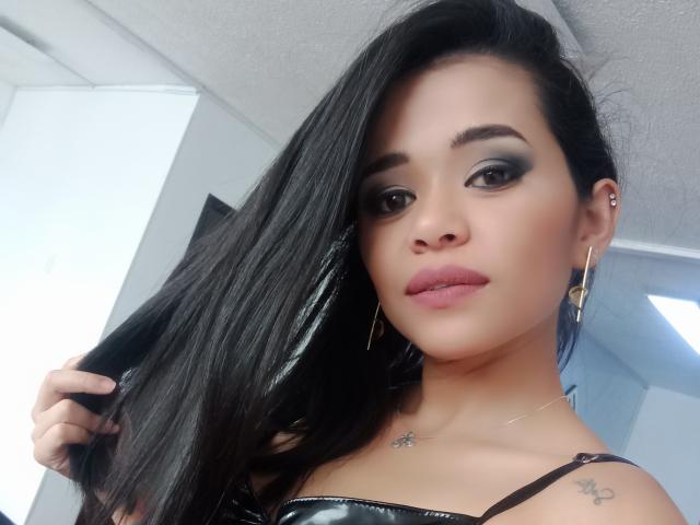 MistressVictoriaa - Live porn &amp; sex cam - 25212141
