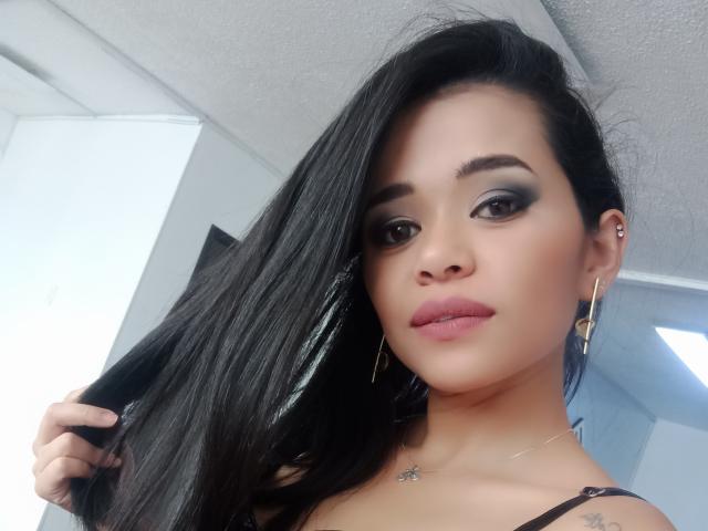 MistressVictoriaa - Live porn &amp; sex cam - 25212373