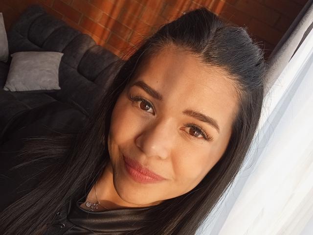 MistressVictoriaa - Live porn &amp; sex cam - 25212577