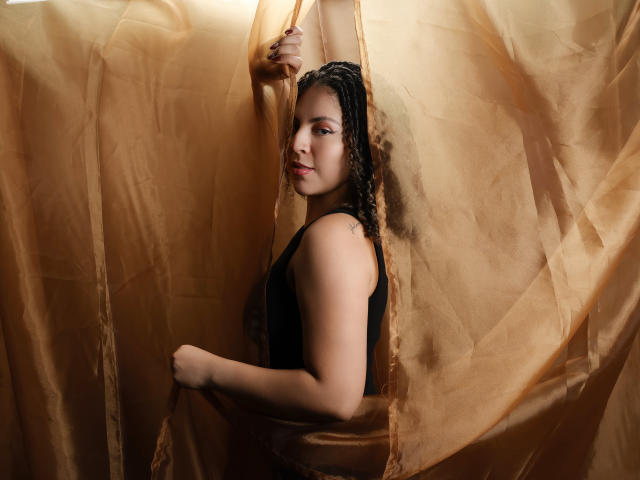 VictoriaKurt - Live sex cam - 25215401