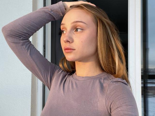 SandraBay - сексуальная веб-камера в реальном времени - 25216101