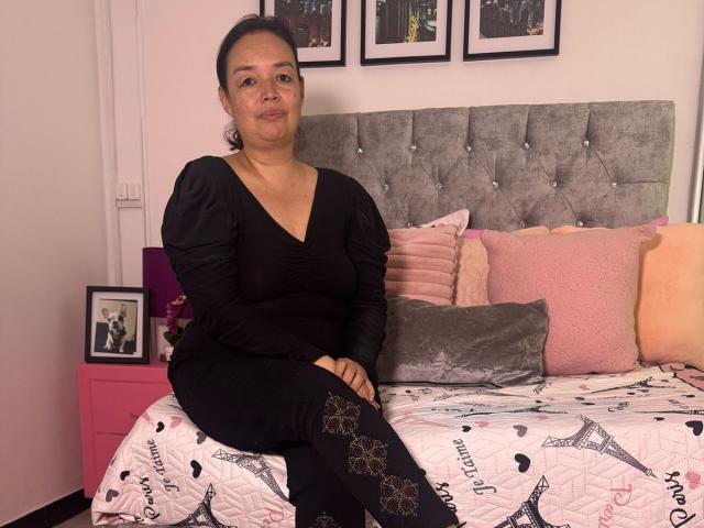 SelenaParker69 - Live porn &amp; sex cam - 25218641