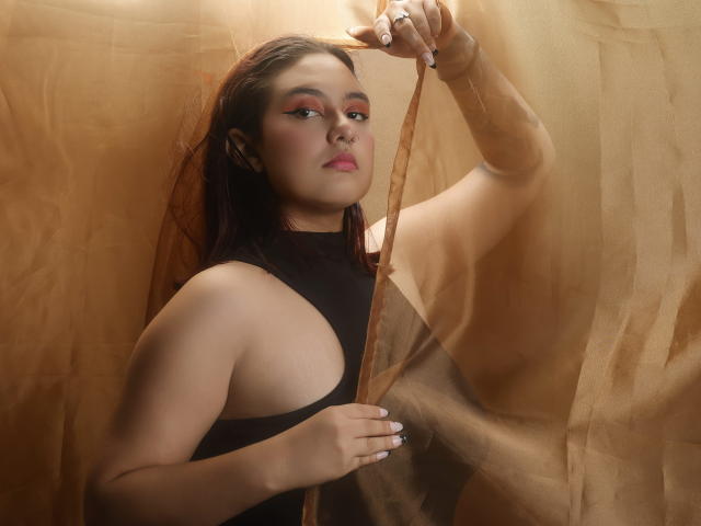 AriaReed - Élő pornó és szexkamera - 25218729