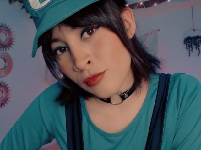 IsisDiosa - Élő pornó és szexkamera - 25222517