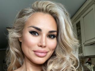 RadmilaQueen - Live porn &amp; sex cam - 25225905