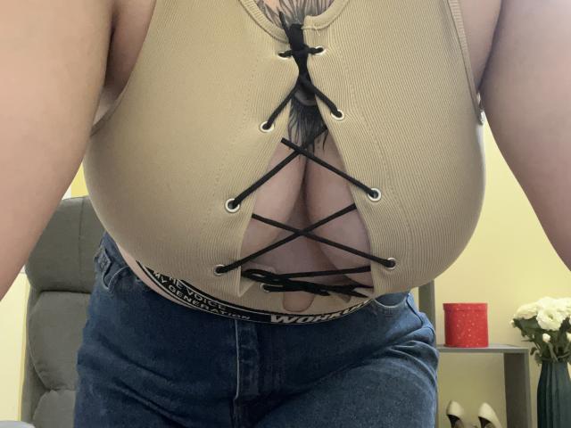 DiLaria - Live porn &amp; sex cam - 25227629