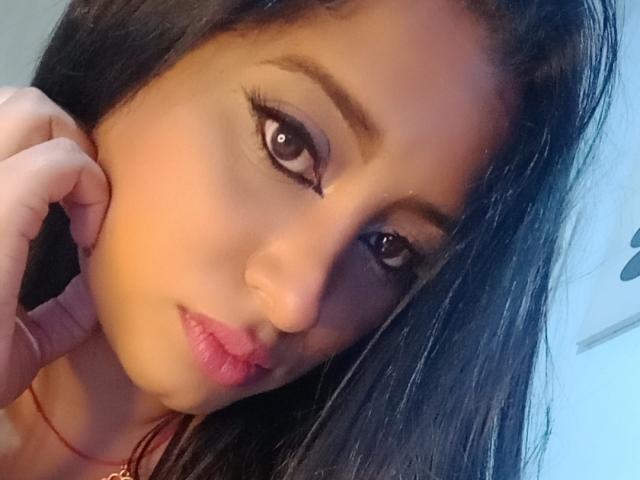 MariaCatalina - Live Sex Cam - 25228961